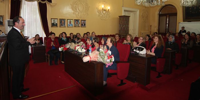 CHP İl ve İlçe Kadın Kolları üyelerinden ziyaret