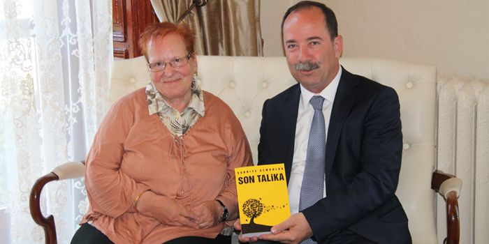 Yazar Sabriye Cemboluk'tan ziyaret