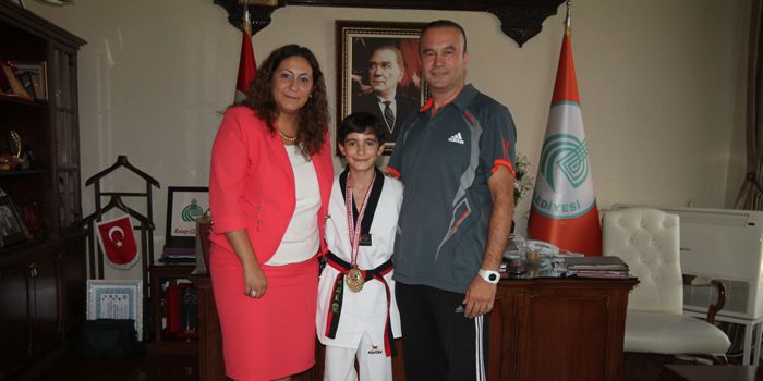 Edirne Belediyesi sporcusu Türkiye Şampiyonu oldu