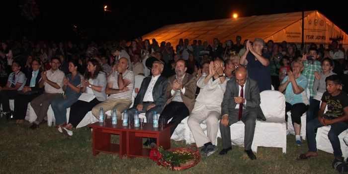 Sırbistan Novipazar Gülistan İlahi Grubu Edirne’de Konser Verdi